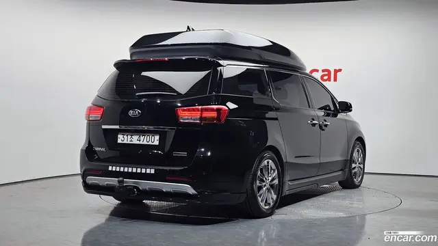 Main__Slider__Photo:Canival Kia 2017.3-1