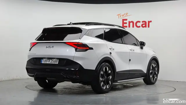 Main__Slider__Photo:Sportage Kia 2022.10-1