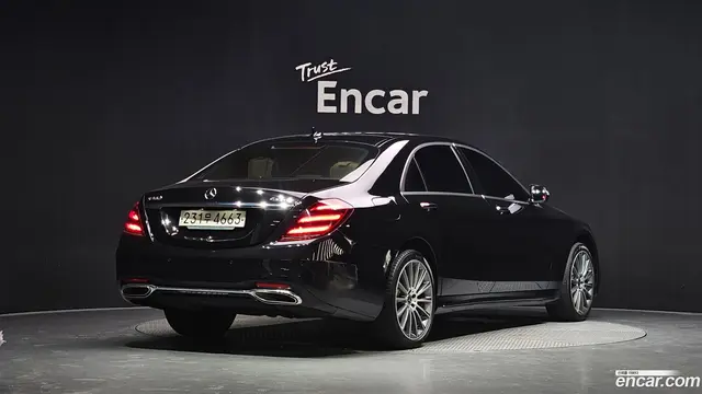 Main__Slider__Photo:S-Class Mercedes-Benz 2018.0-1