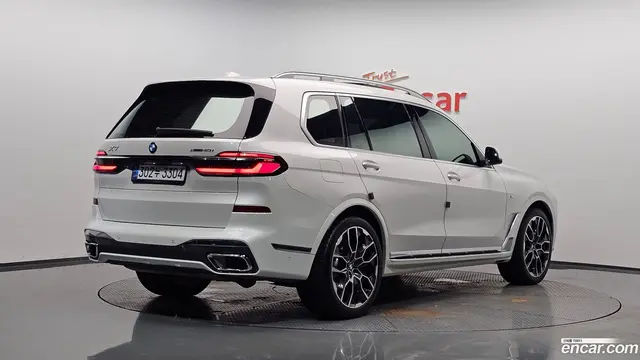 Main__Slider__Photo:X7 BMW 2024.7-1