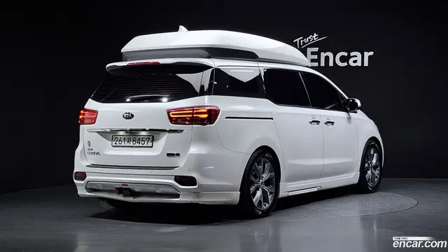 Main__Slider__Photo:Canival Kia 2019.11-1