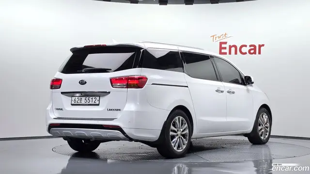 Main__Slider__Photo:Canival Kia 2018.1-1