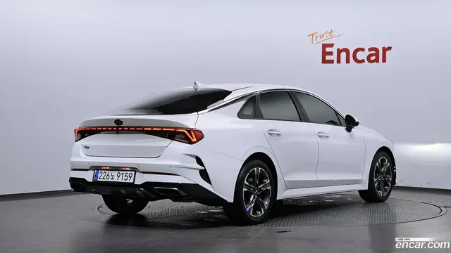 Main__Slider__Photo:K5 Kia 2020.6-1