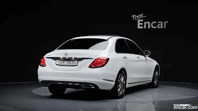 Main__Slider__Photo:C-Class Mercedes-Benz 2014.10-1