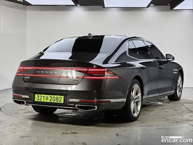 Main__Slider__Photo:G90 Genesis 2024.10-1
