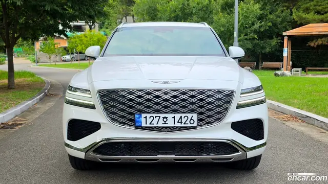 Main__Slider__Photo:GV80 Genesis 2025.11-1