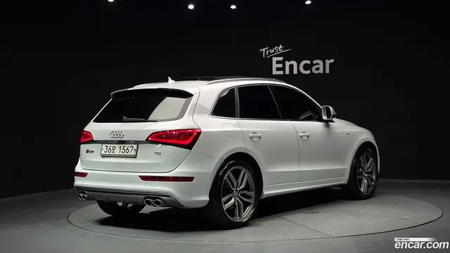 Main__Slider__Photo:SQ5 Audi 2014.7-1