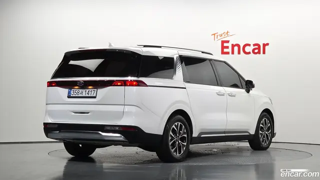 Main__Slider__Photo:Canival Kia 2020.9-1