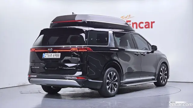 Main__Slider__Photo:Canival Kia 2021.5-1