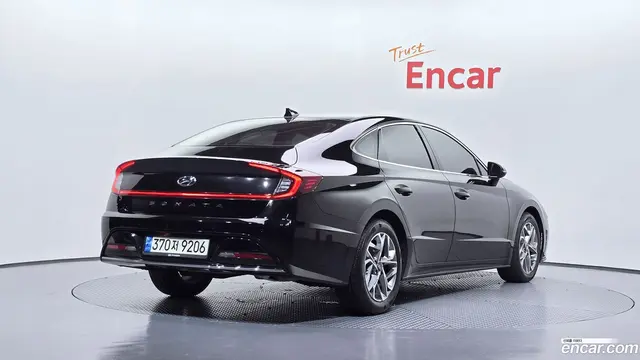 Main__Slider__Photo:Sonata Hyundai 2022.5-1