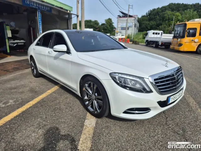 Main__Slider__Photo:S-Class Mercedes-Benz 2014.11-1