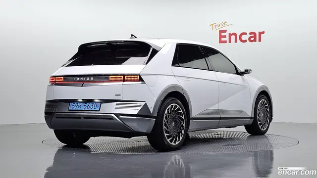 Main__Slider__Photo:Ioniq5 Hyundai 2022.3-1
