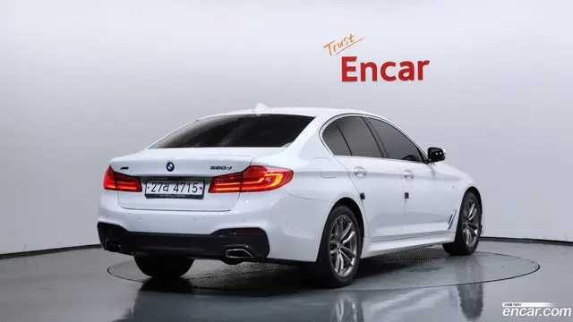 Main__Slider__Photo:5-Series BMW 2018.4-1