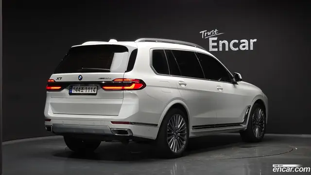 Main__Slider__Photo:X7 BMW 2023.8-1