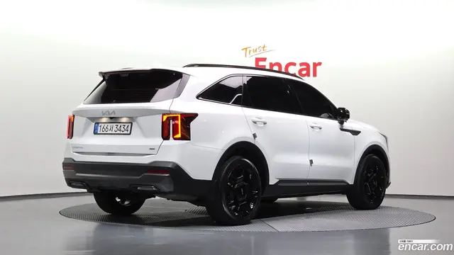 Main__Slider__Photo:Sorento Kia 2024.5-1