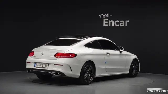 Main__Slider__Photo:C-Class Mercedes-Benz 2021.7-1