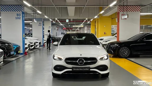 Main__Slider__Photo:C-Class Mercedes-Benz 2026.1-1