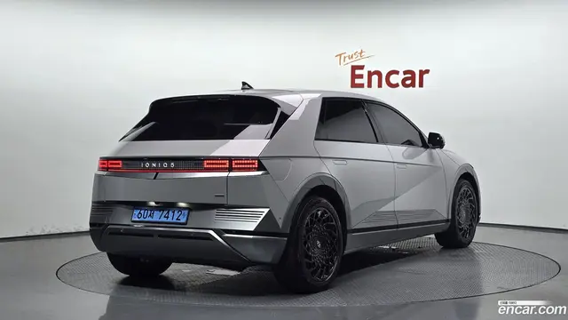 Main__Slider__Photo:Ioniq5 Hyundai 2021.9-1