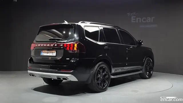 Main__Slider__Photo:Mohave Kia 2022.6-1