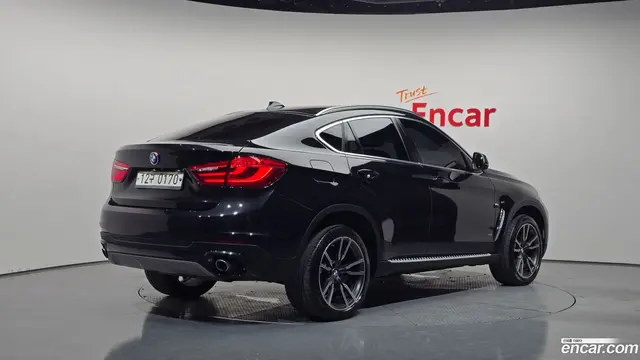 Main__Slider__Photo:X6 BMW 2016.10-1