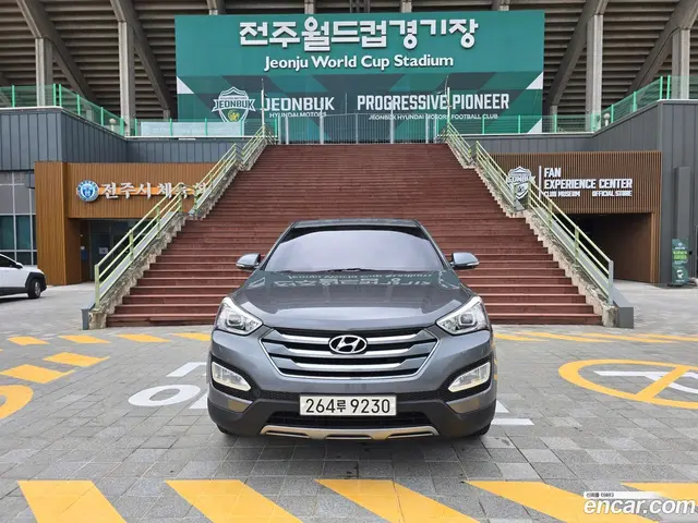 Main__Slider__Photo:Santafe Hyundai 2015.1-1