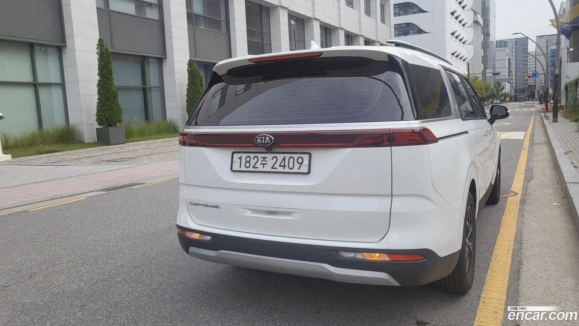 Main__Slider__Photo:Canival Kia 2020.10-1