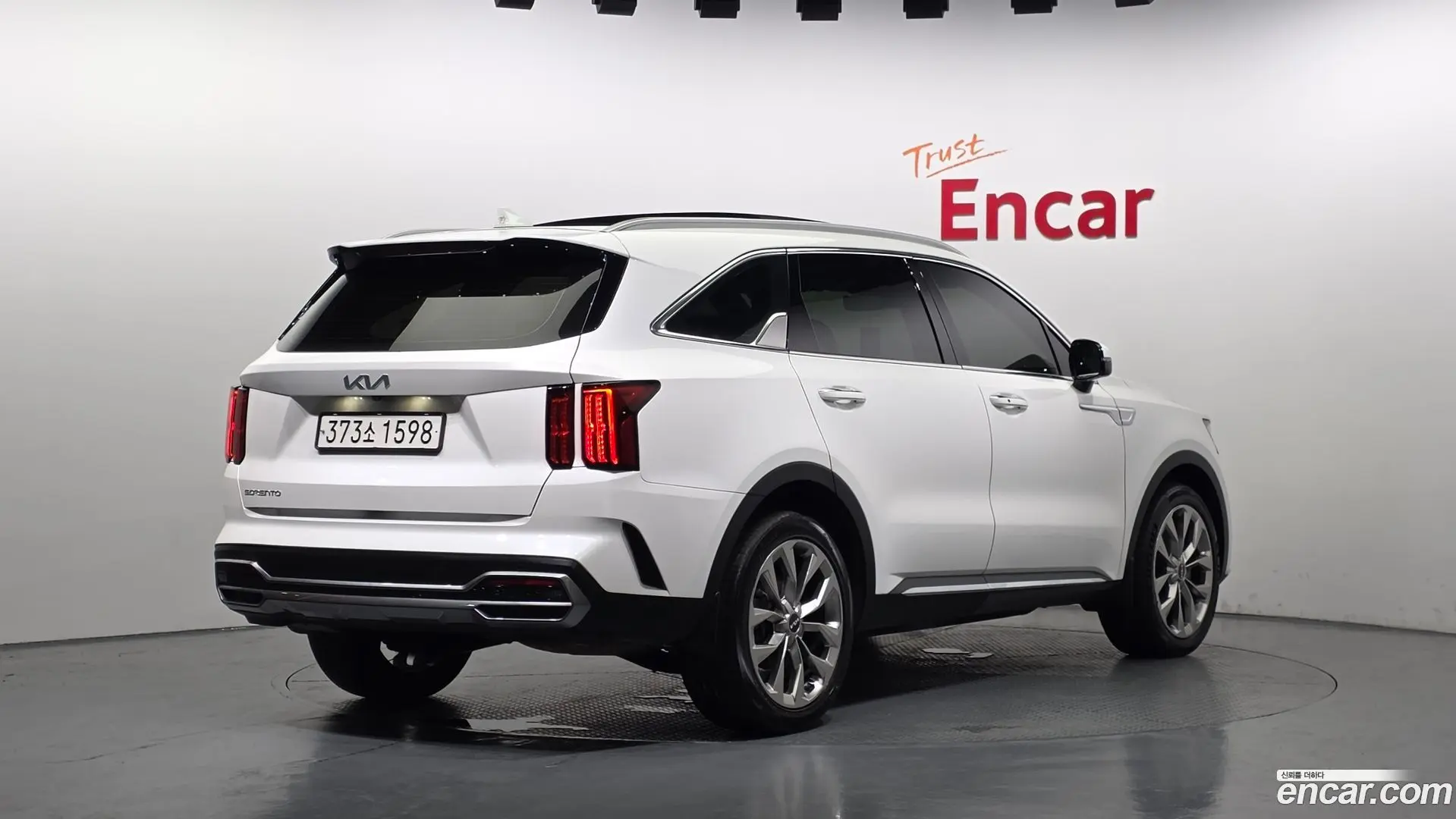 Main__Slider__Photo:Sorento Kia 2022.11-1