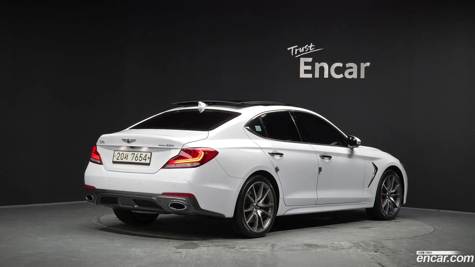 Main__Slider__Photo:G70 Genesis 2019.4-1
