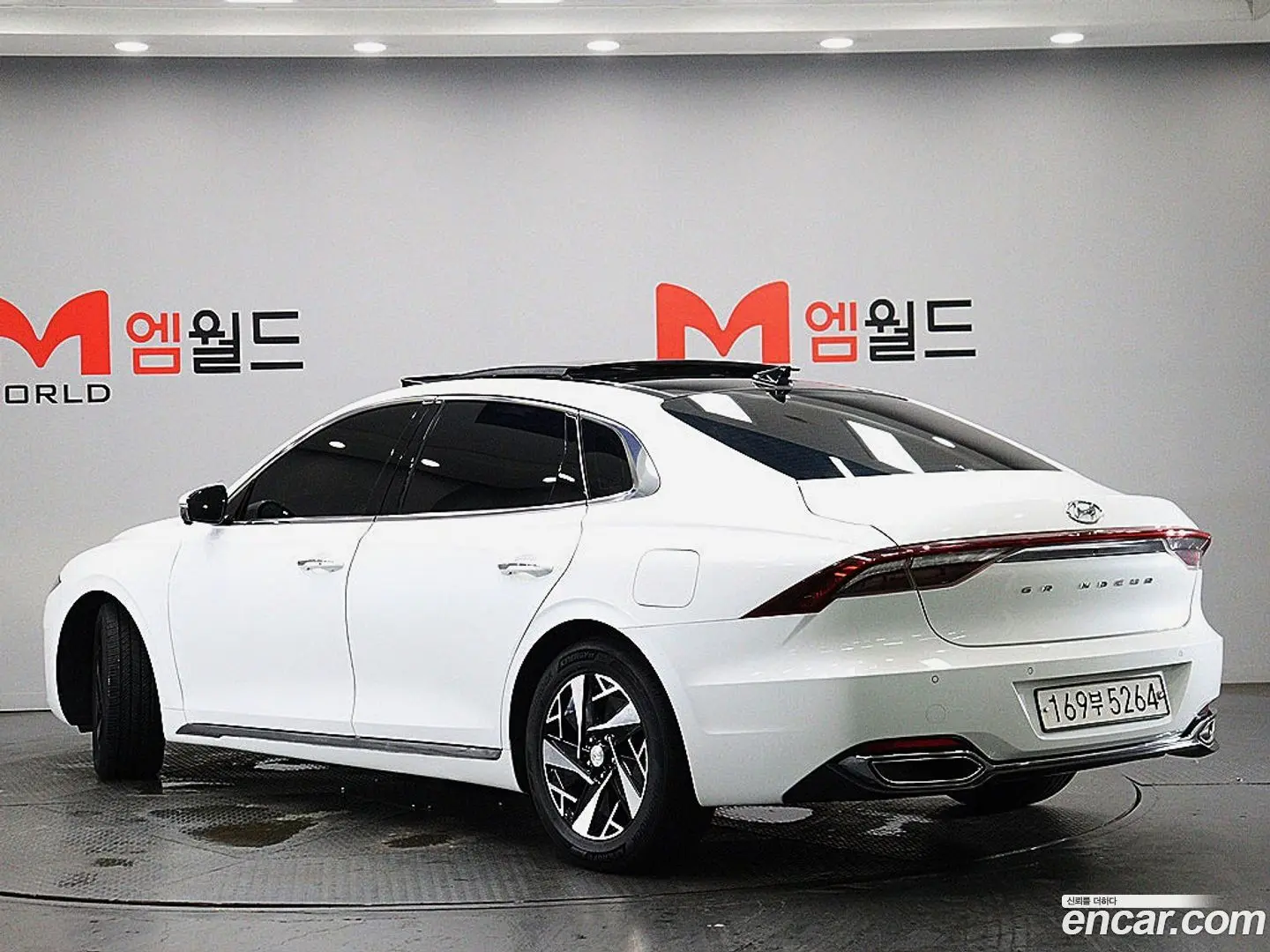 Main__Slider__Photo:Grandeur Hyundai 2019.11-1