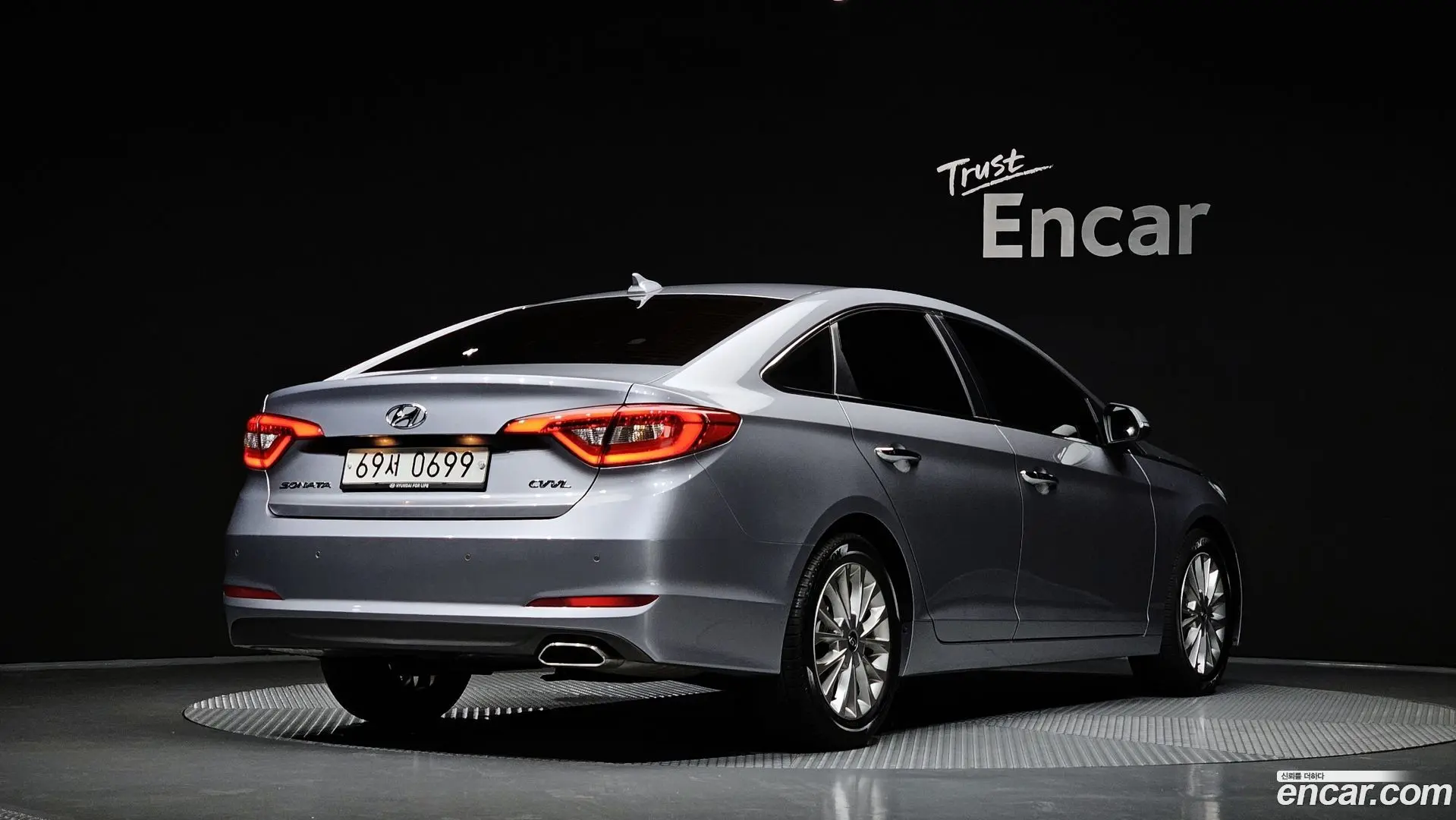 Main__Slider__Photo:Sonata Hyundai 2016.8-1