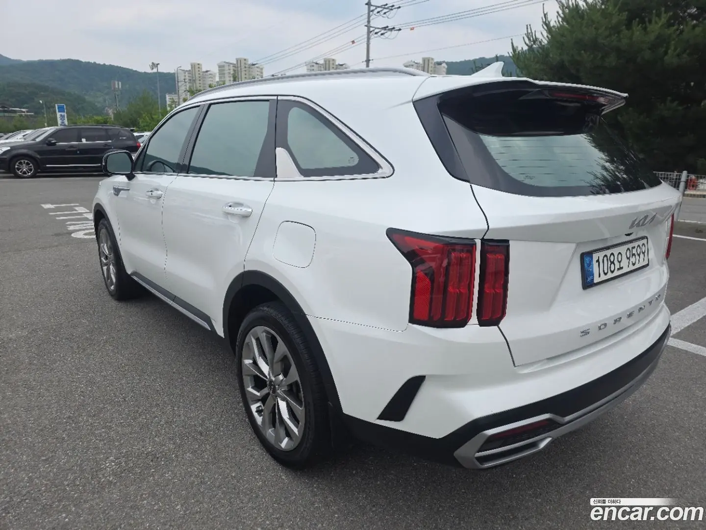 Main__Slider__Photo:Sorento Kia 2022.4-1