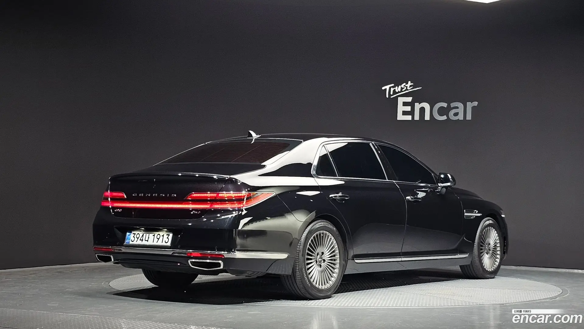 Main__Slider__Photo:G90 Genesis 2021.6-1