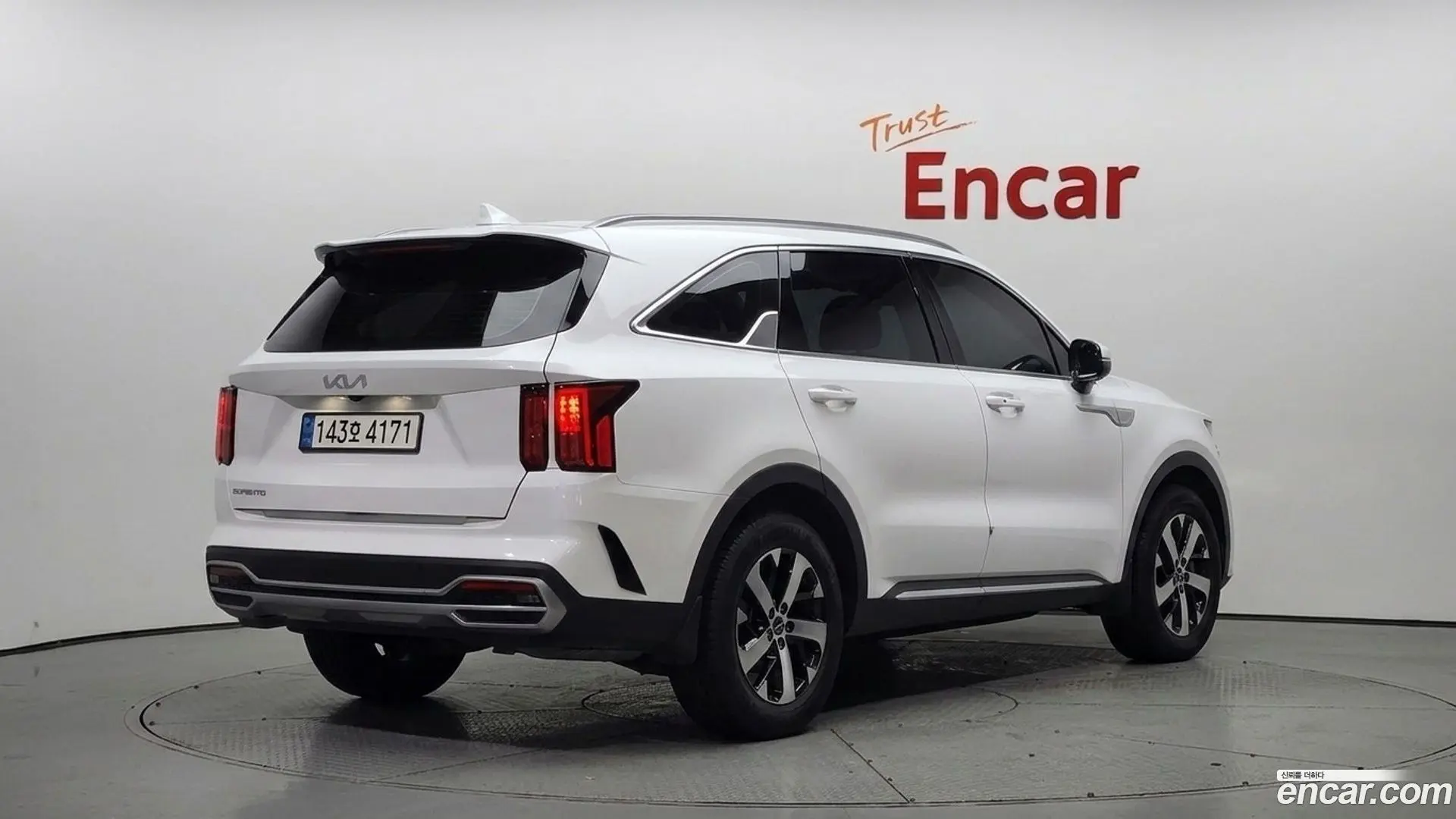 Main__Slider__Photo:Sorento Kia 2022.7-1