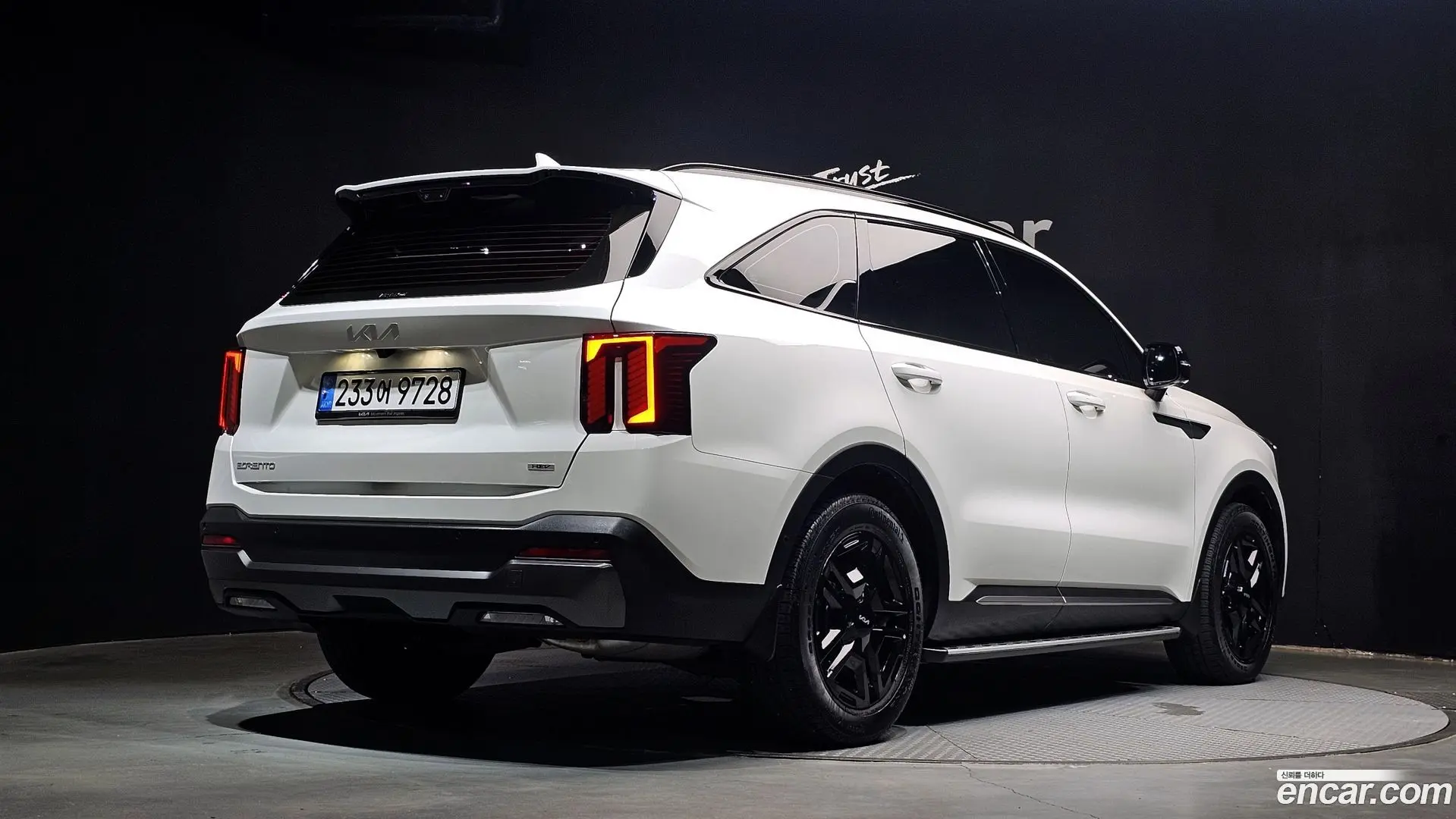 Main__Slider__Photo:Sorento Kia 2024.7-1