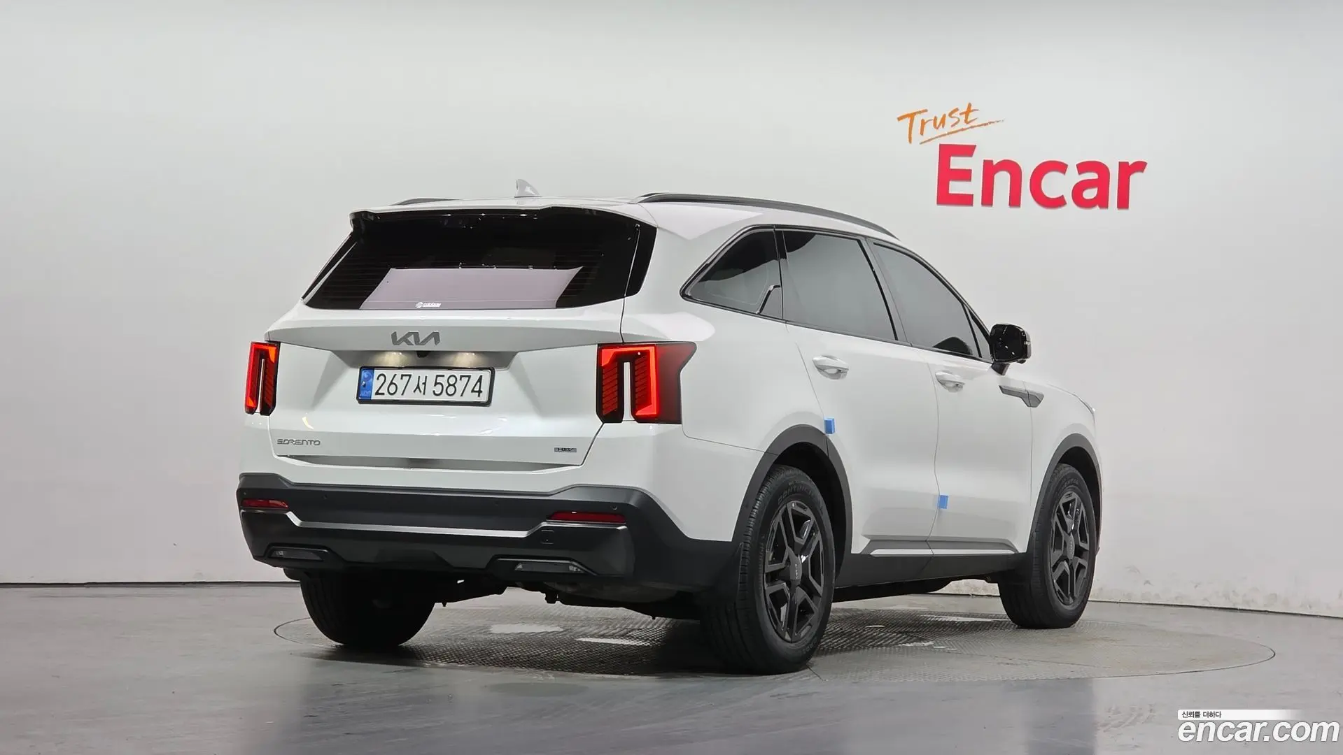 Main__Slider__Photo:Sorento Kia 2024.4-1