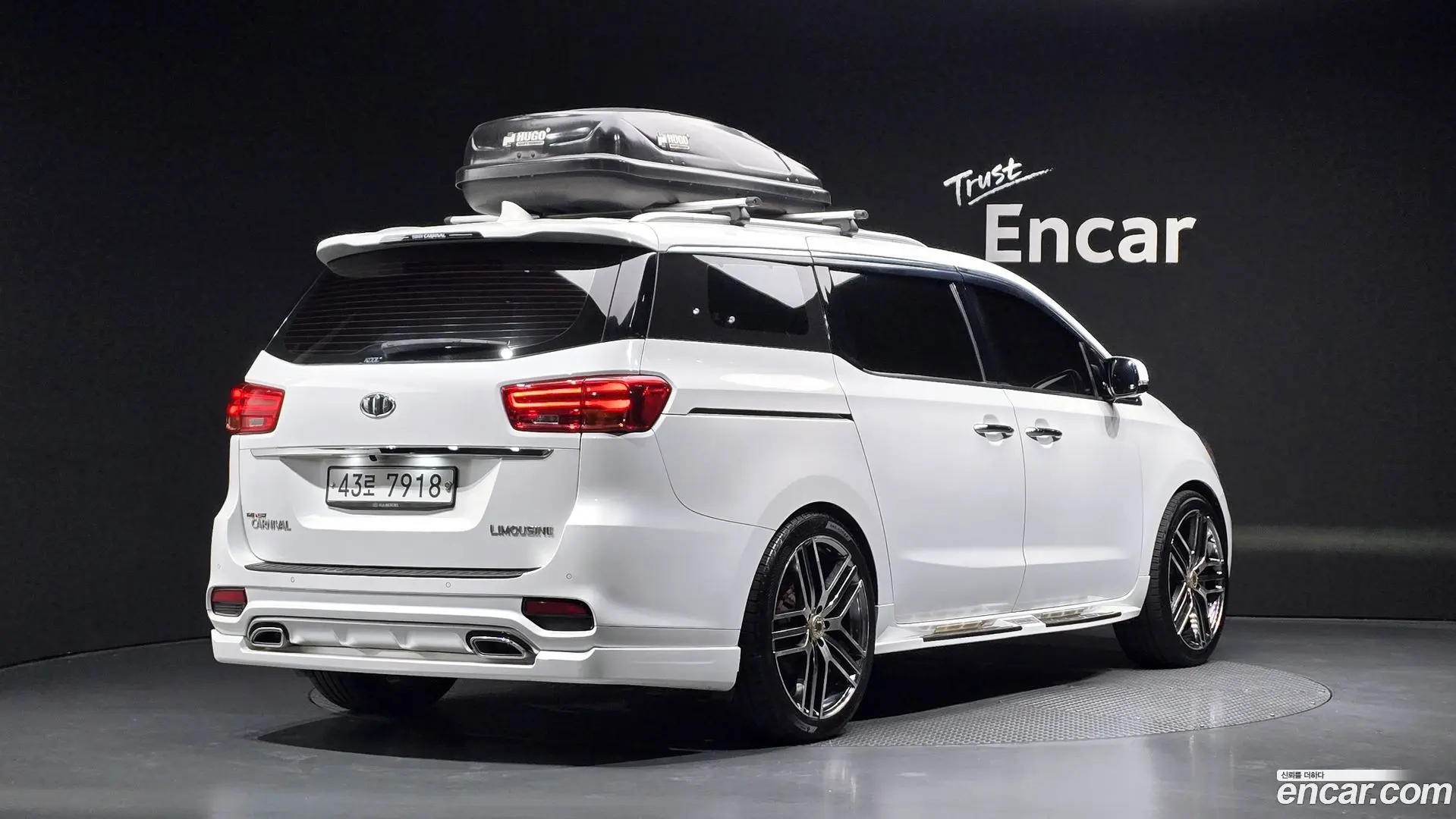 Main__Slider__Photo:Canival Kia 2018.8-1