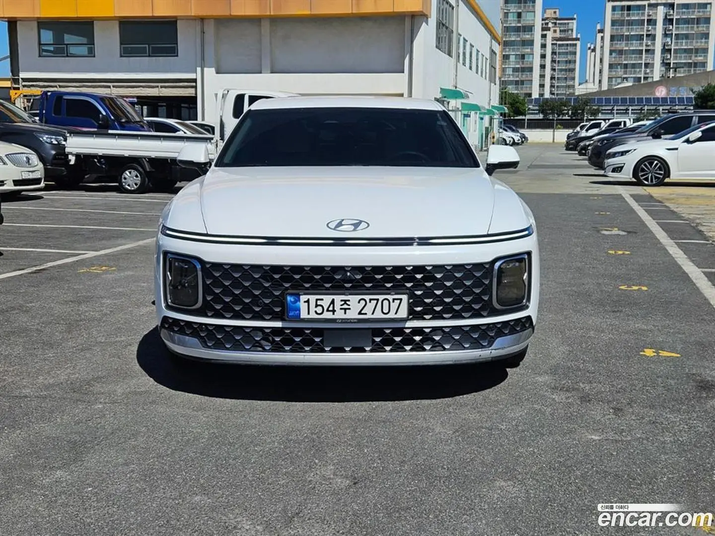 Main__Slider__Photo:Grandeur Hyundai 2023.4-1