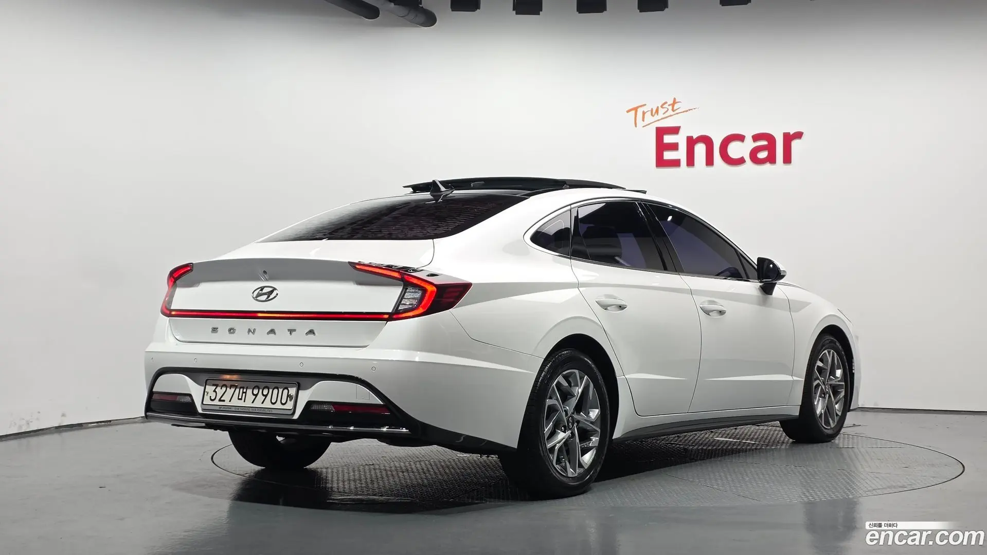 Main__Slider__Photo:Sonata Hyundai 2019.8-1
