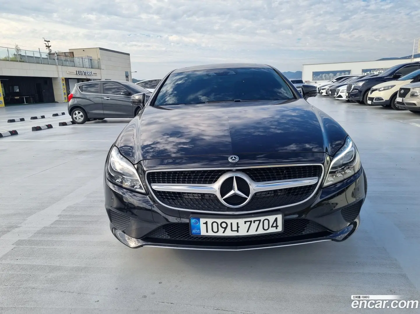Main__Slider__Photo:CLS-Class Mercedes-Benz 2016.4-1