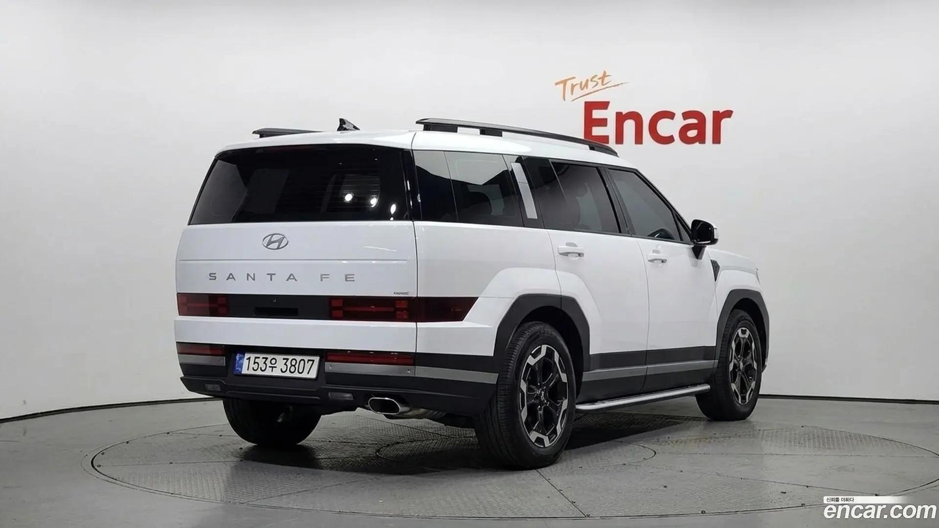 Main__Slider__Photo:Santafe Hyundai 2025.5-1