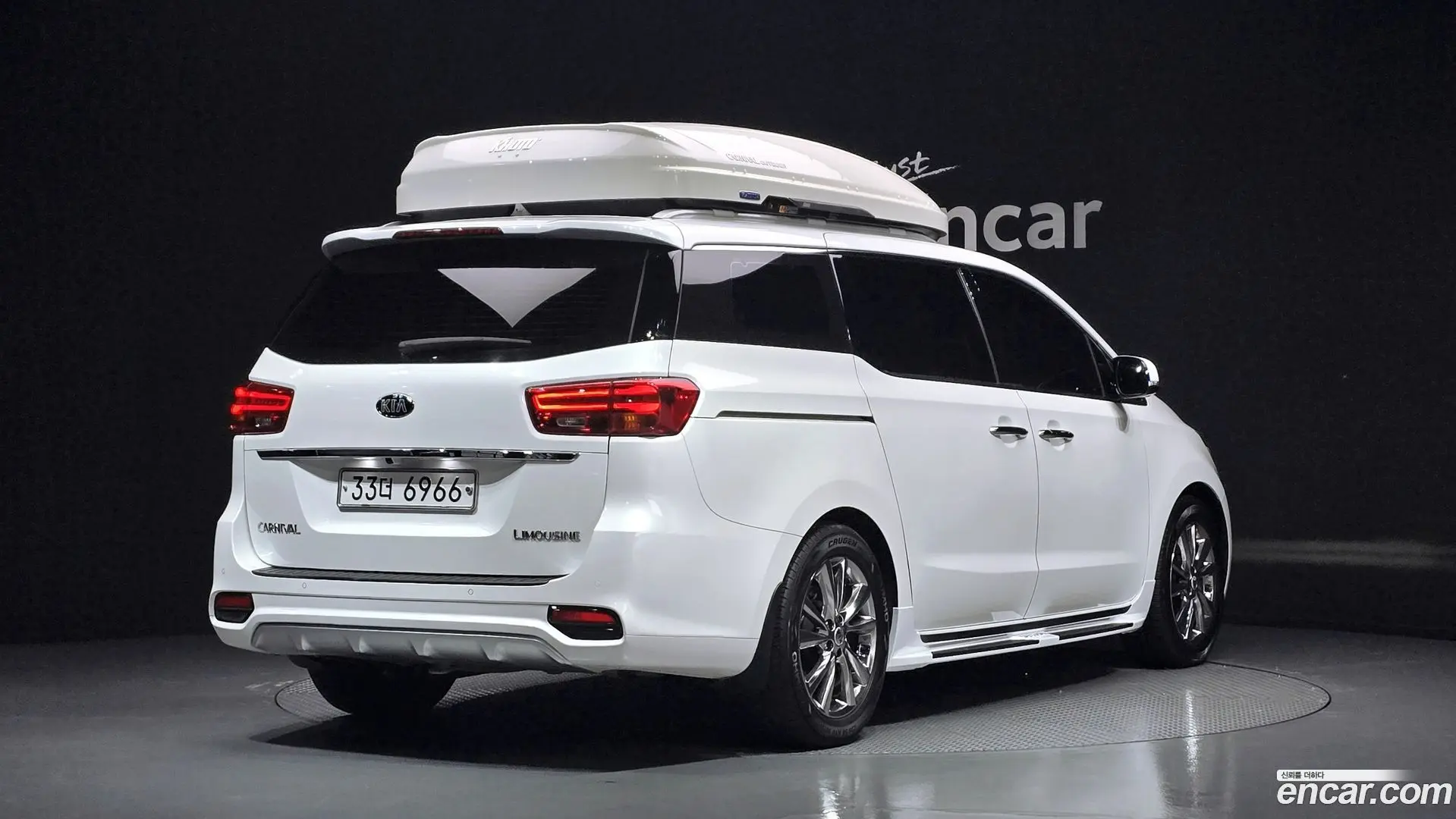 Main__Slider__Photo:Canival Kia 2018.10-1