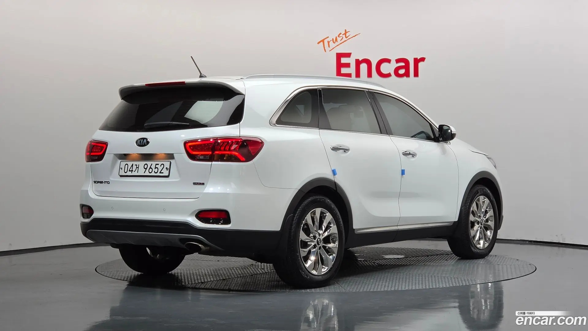 Main__Slider__Photo:Sorento Kia 2017.9-1