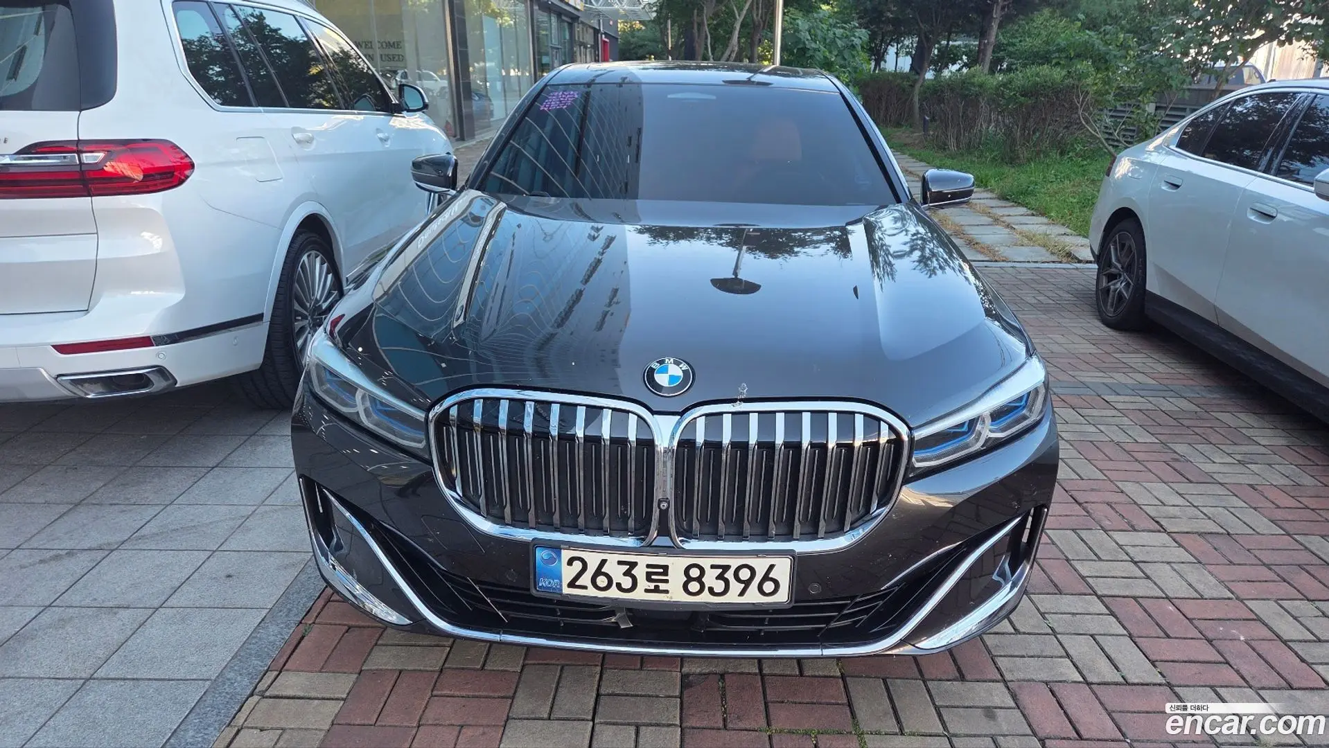 Main__Slider__Photo:7-Series BMW 2019.5-1