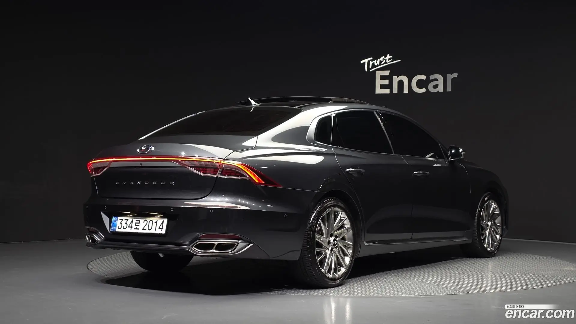 Main__Slider__Photo:Grandeur Hyundai 2022.2-1