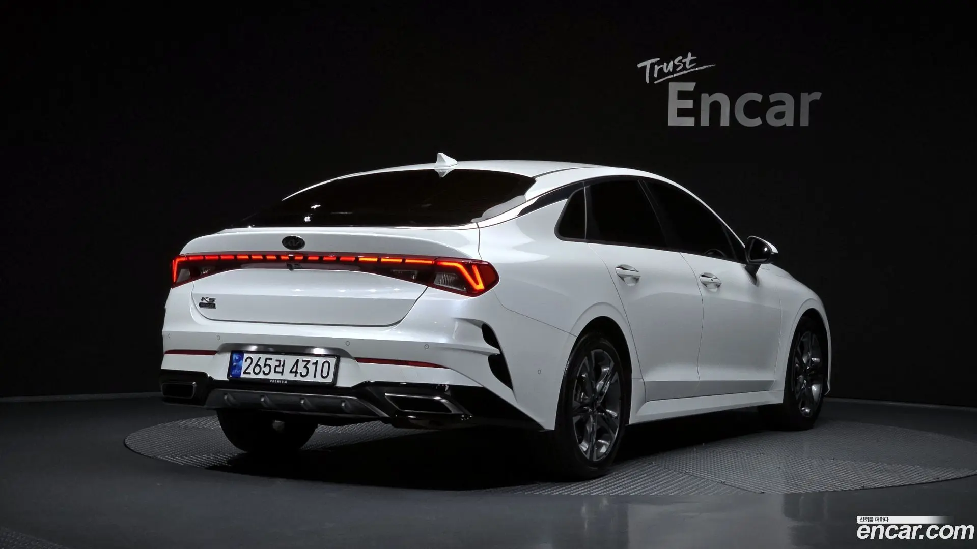 Main__Slider__Photo:K5 Kia 2020.6-1