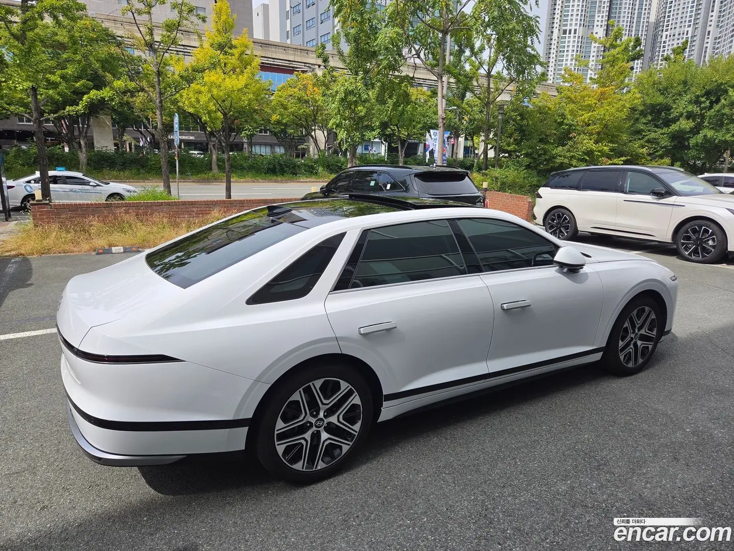 Main__Slider__Photo:Grandeur Hyundai 2024.3-1