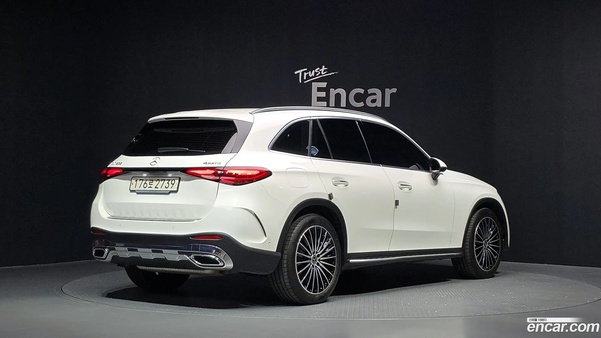 Main__Slider__Photo:GLC-Class Mercedes-Benz 2025.2-1