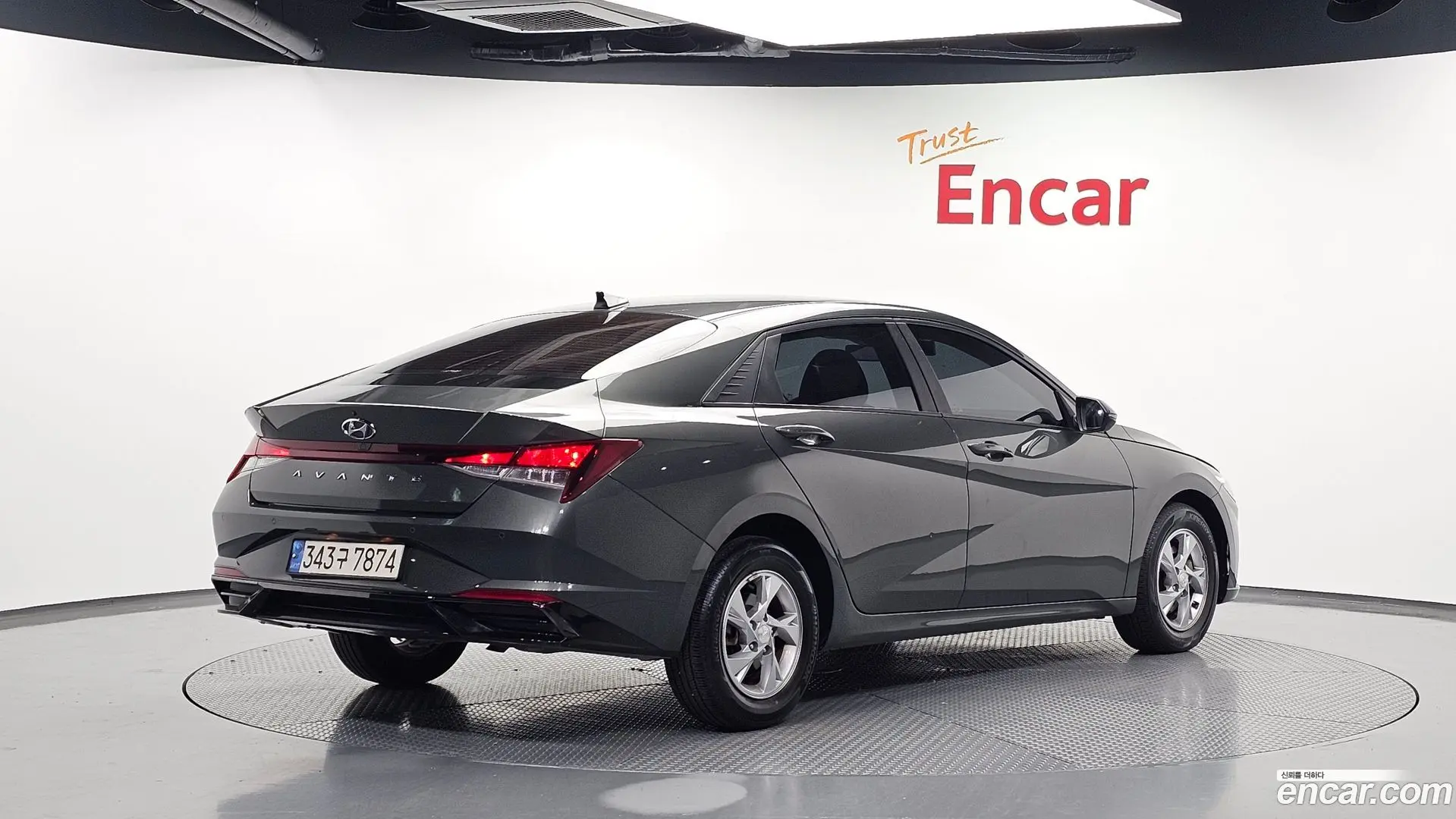 Main__Slider__Photo:AVANTE Hyundai 2021.1-1