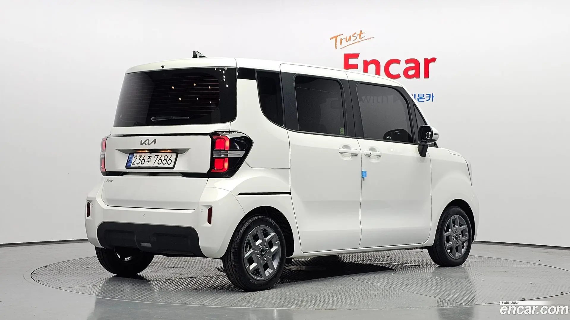 Main__Slider__Photo:RAY Kia 2023.7-1