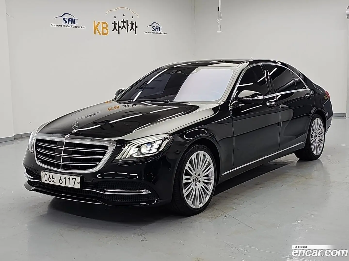 Main__Slider__Photo:S-Class Mercedes-Benz 2019.6-1